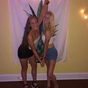 Meet your Posher, Kasey